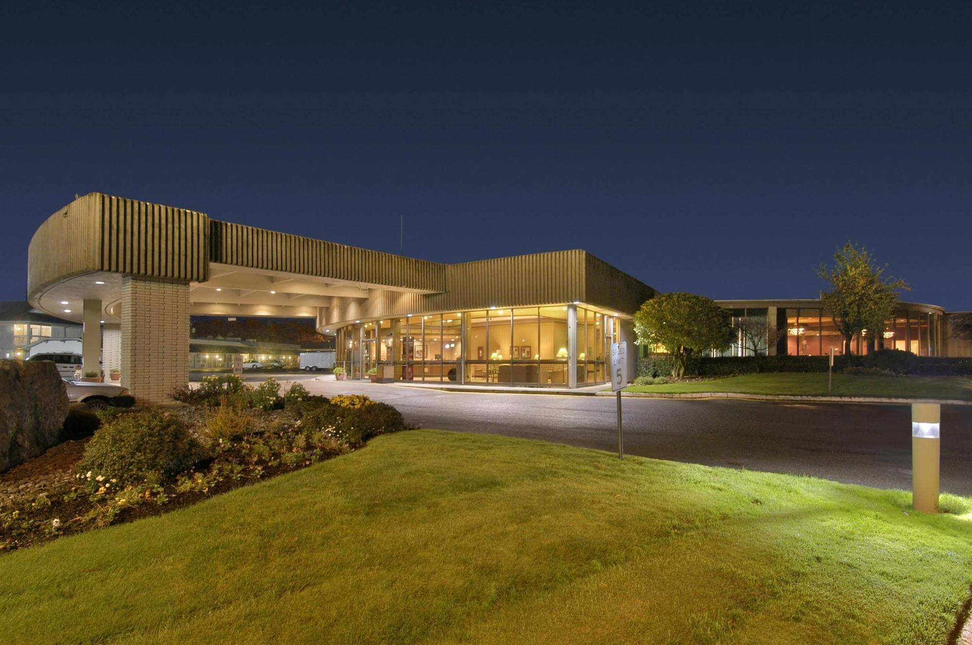 Red Lion Hotel Coos Bay Εξωτερικό φωτογραφία