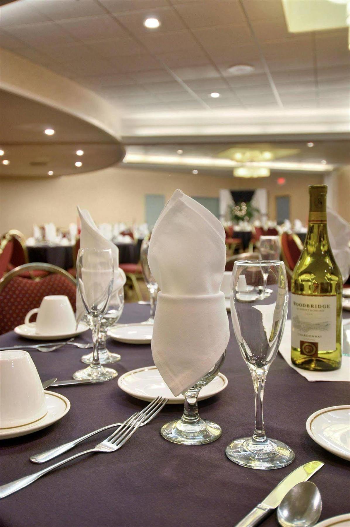 Red Lion Hotel Coos Bay Εξωτερικό φωτογραφία